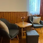 Апартаменты 27 Хренско