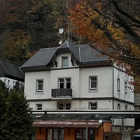 Apartment 27