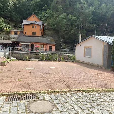 27 Apartment Hrensko