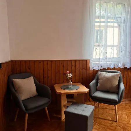 27 * Hrensko