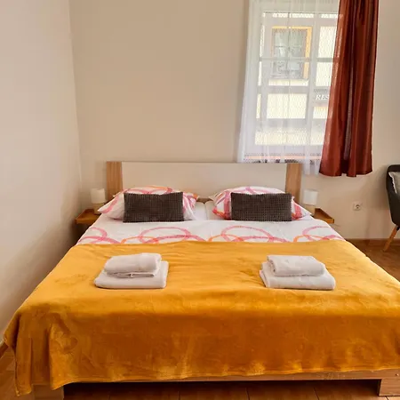 27 Apartment