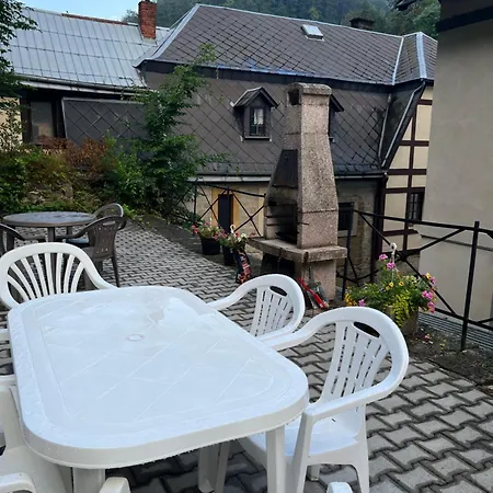 27 Apartment Hrensko